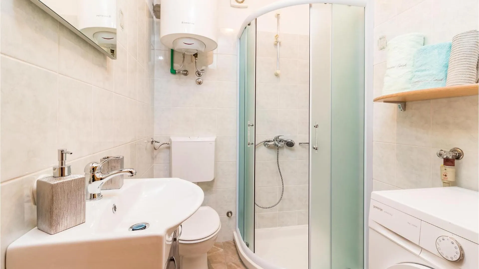 Gorgeous Apartment In Pula With Kitchen Croatia